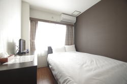 �Q�X�g���[��